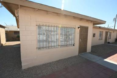 Main picture of 1007 C St