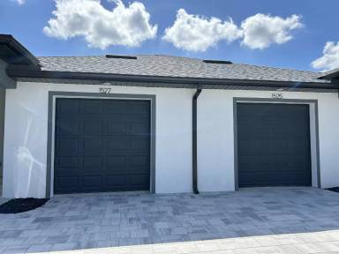 Main picture of 1525 NE 8th Pl