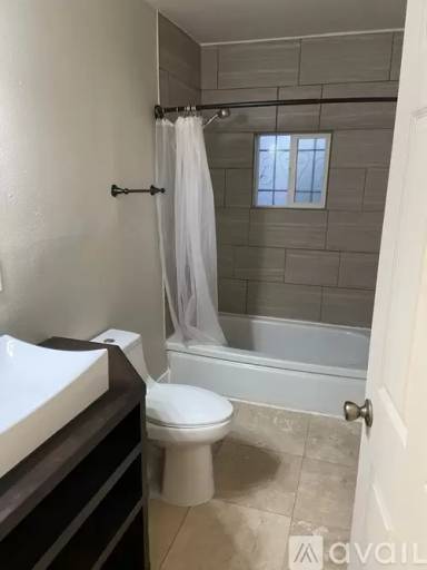 Main picture of 3929 Fig St