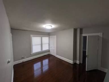 Main picture of 5143 Hunter Ave