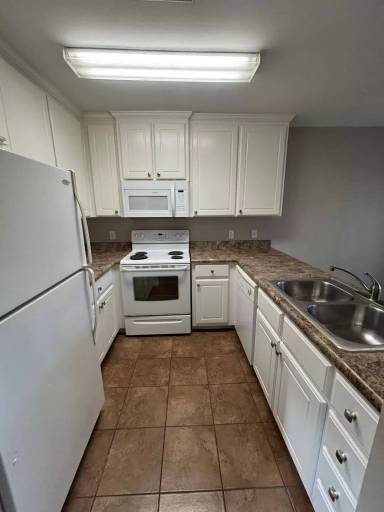 Main picture of 150 Coral Ln
