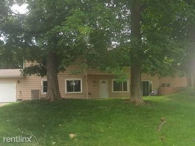 Main picture of 2350 Kings Rd