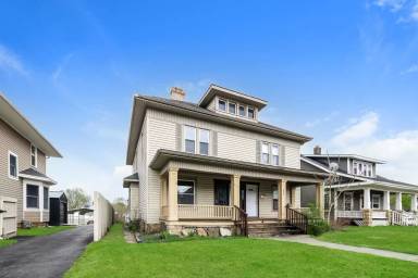 Main picture of 557 E Madison Ave