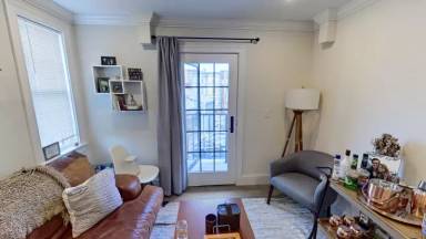 Main picture of 11 Trenton St