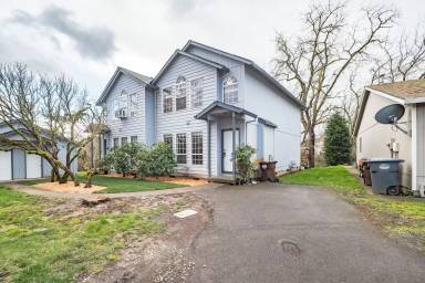 Main picture of 4874 SE Witch Hazel Rd