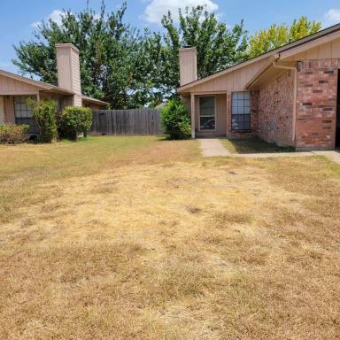 Main picture of 5812 Silver Sage Dr