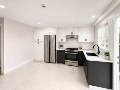 Main picture of 1464 55th Ave