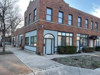 Main picture of 1000 Bates St