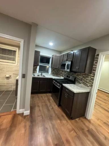 Main picture of 165 Sabin St