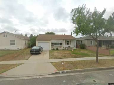Main picture of 5229 Lorelei Ave