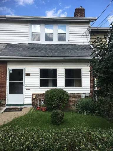 Main picture of 957 Lilac St