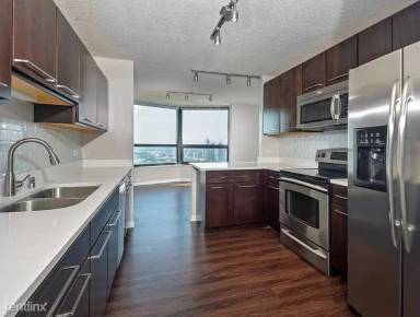 Main picture of North Harbor Tower