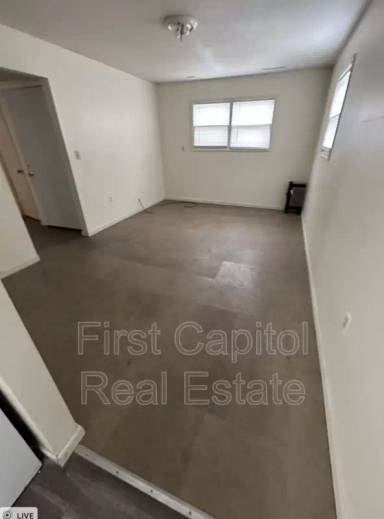 Main picture of 1614B Boyd Ln