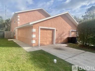 Main picture of 93 Dudley St