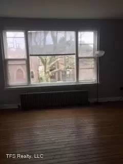 Main picture of 211 N Mill St