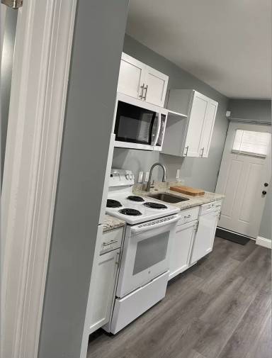 Main picture of 2226 Annapolis Rd