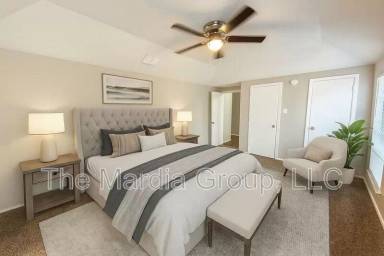 Main picture of 2709 Clemson Cir