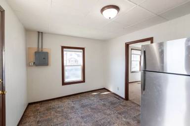 Main picture of 604 9th St N