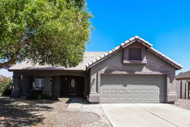 Main picture of 5307 N 79th Dr