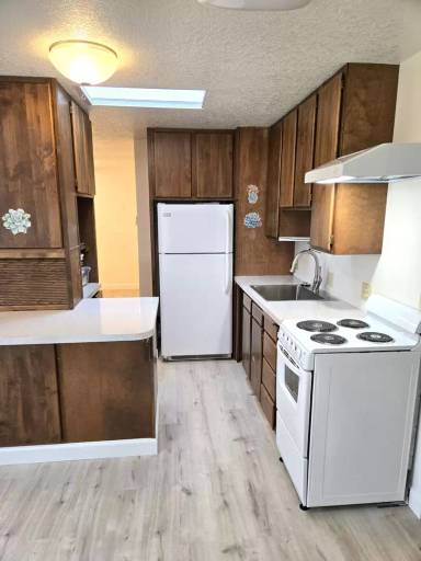 Main picture of 4935 SE Mintone Dr