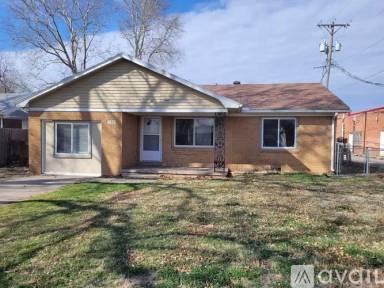 Main picture of 128 Anita Dr