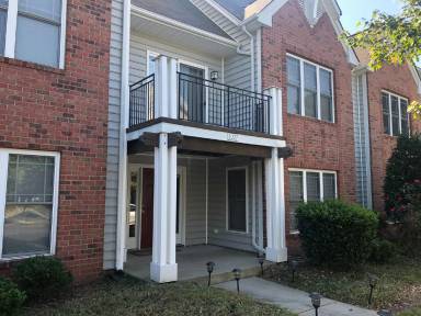 Main picture of 1027 Hollymeade Cir