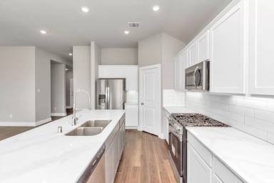 Main picture of 10526 Moon Valley Ln