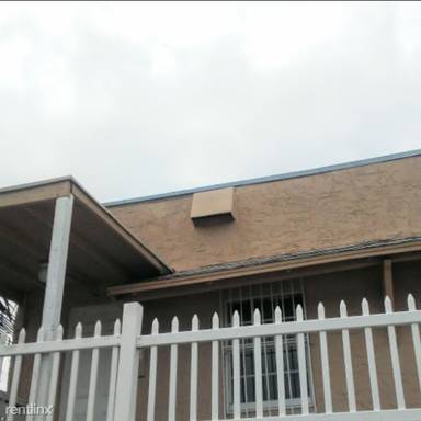 Main picture of 2846 NW 22nd Ct