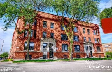 Main picture of 70 E 48th St