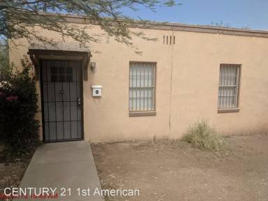 Main picture of 147 1/2 N Highland Ave