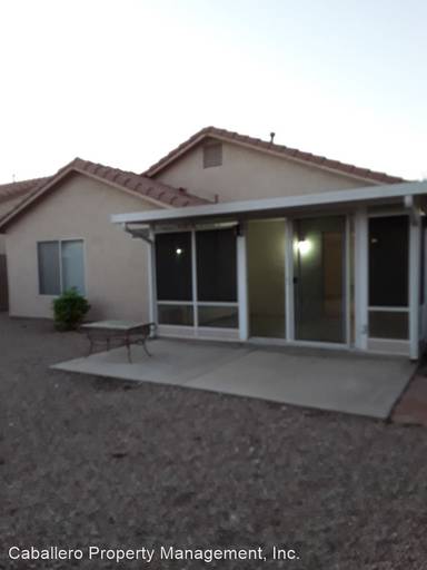 Main picture of 1938 E Carla Vista Dr