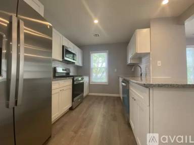 Main picture of 105 Washington Rd