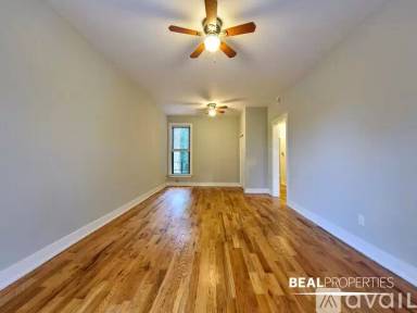 Main picture of 645 W Oakdale Ave