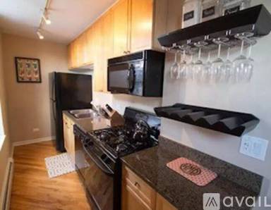 Main picture of 800 W Lill Ave