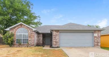 Main picture of 515 Starling Dr