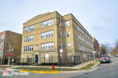 Main picture of 7736-42 N Ashland Ave & 1609-11 W Juneway Ter