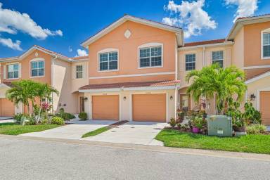 Main picture of 10224 Via Colomba Cir
