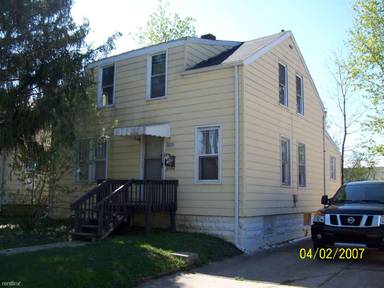 Main picture of 2823 Reynolds St