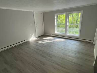 Main picture of 33 Wayside Ave