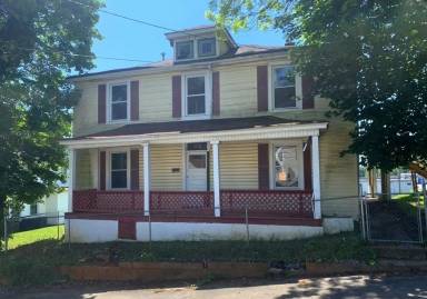 Main picture of 1010 4th St