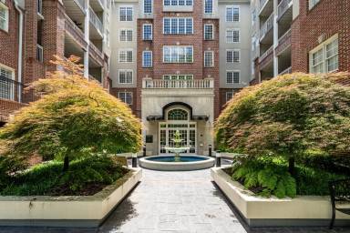 Main picture of 50 Biscayne Dr NW