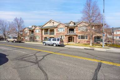 Main picture of 8968 Fox Dr