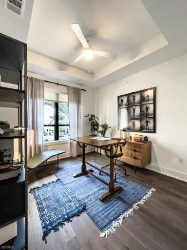 Main picture of 6202 Washington Ave