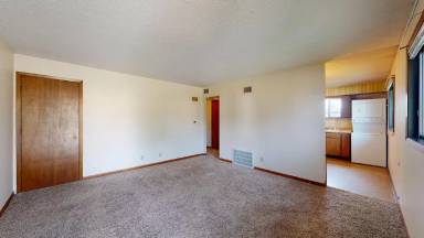 Main picture of 4400 Castlewood Pl