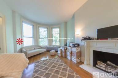 Main picture of 379 Commonwealth Ave