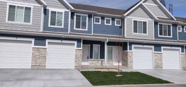 Main picture of 823 W 1600 S