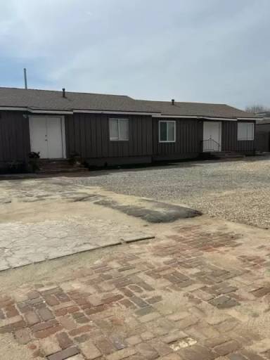 Main picture of 558 E Avenue Q12