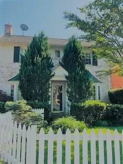 Main picture of 4760 Reservoir Rd NW