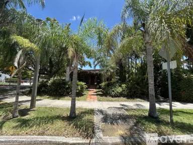 Main picture of 2300 SW 20th St