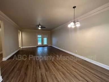 Main picture of 2167 E Cinnamon Way